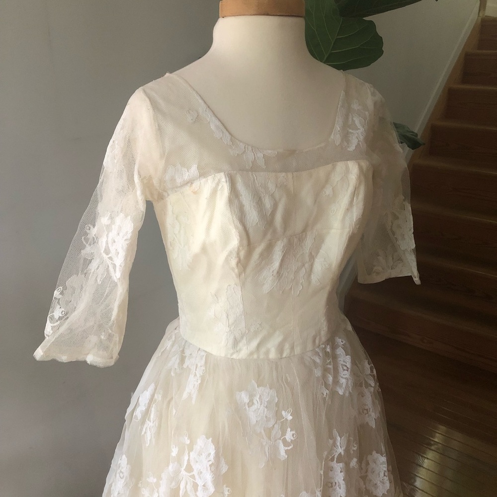 1950’s True Vintage ivory Handmade Wedding gown dress handmade lace - Picture 3 of 13